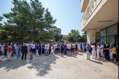 dlji-1.jpg